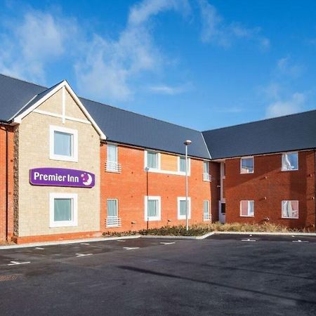 Premier Inn Isle Of Wight サンダウン エクステリア 写真