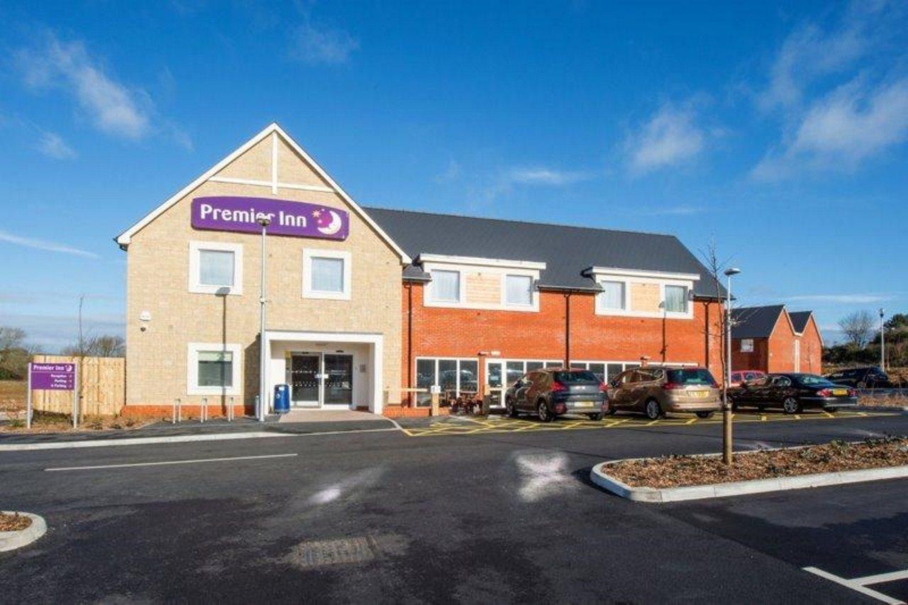 Premier Inn Isle Of Wight サンダウン エクステリア 写真