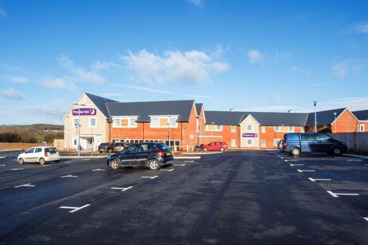 Premier Inn Isle Of Wight サンダウン エクステリア 写真